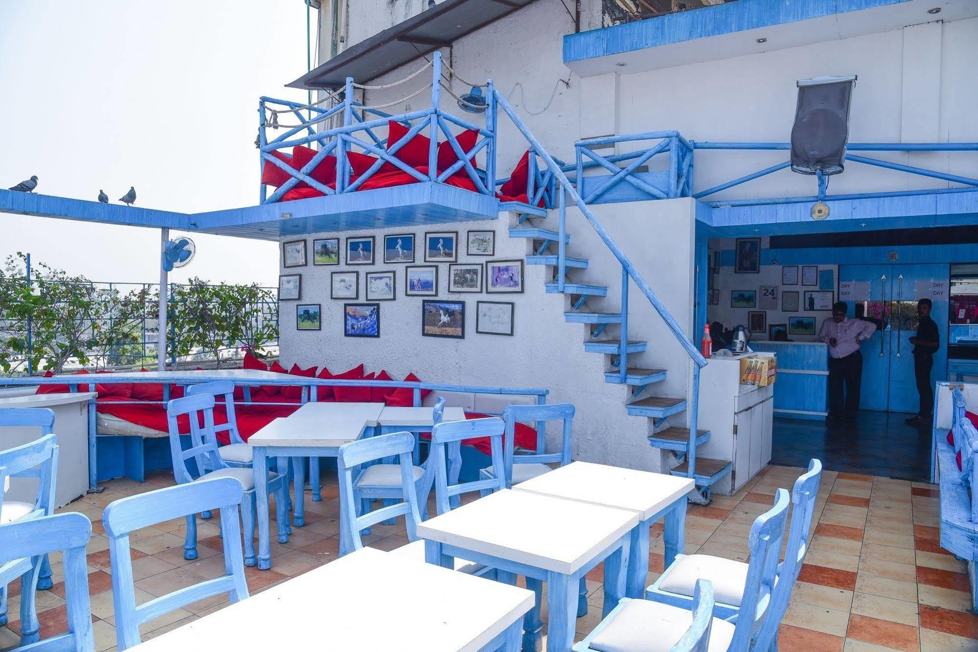 Hotel Evergreen Mumbai  Buitenkant foto